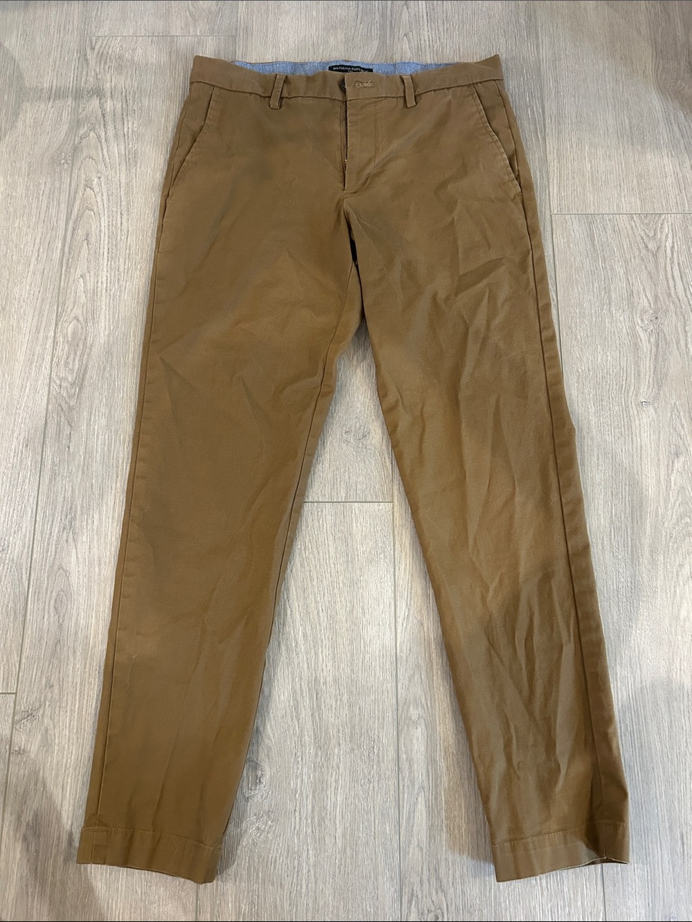 Banana Republic Men's Chino Pants in Brown 30x30